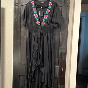 America & Beyond Embroidered Tie Waist Caftan Black Multi Size M *NWT*